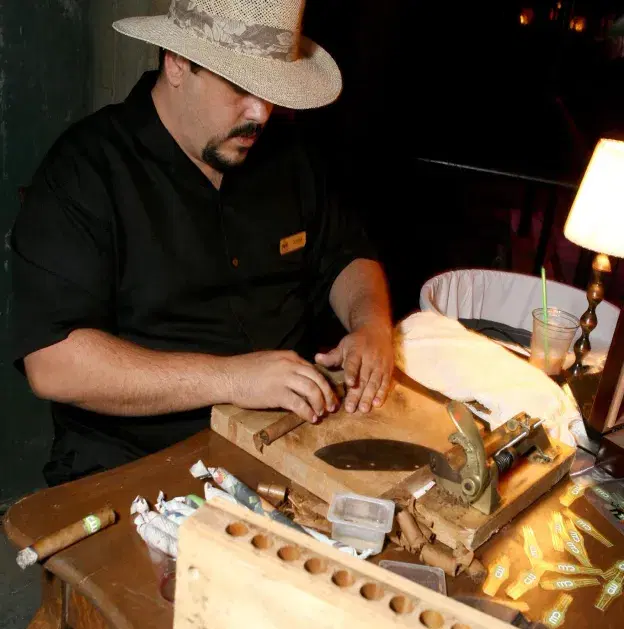 Groom shower event planning with different formats and hosting setups