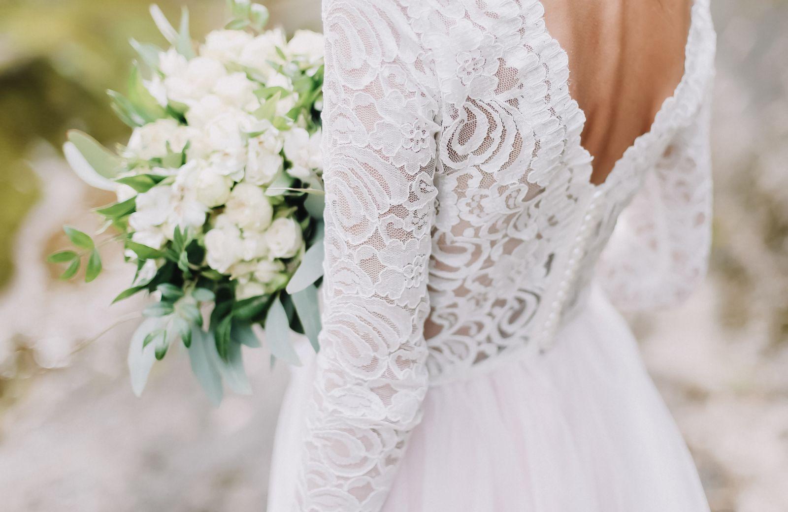 Dress to Impress - Finding Your Ideal Wedding Attire