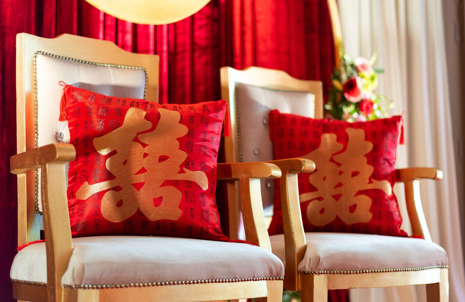 The Symbolism of Chinese Wedding Colors and Decorations