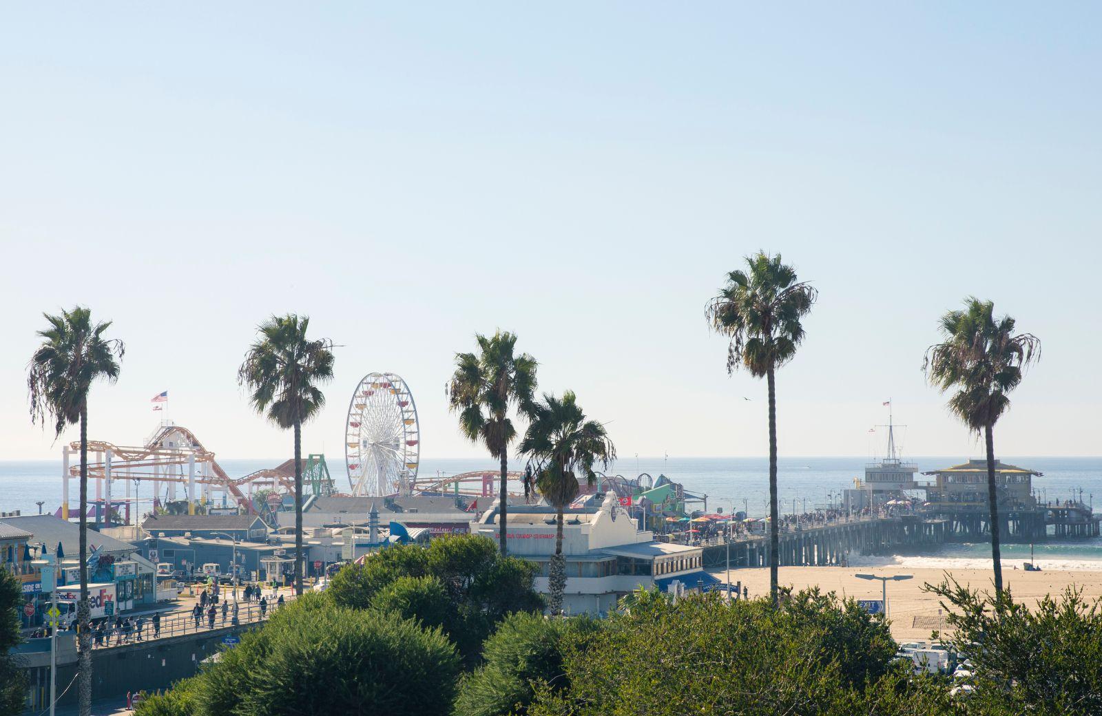 A Guide to Planning Your Dream Beach Wedding in Santa Monica